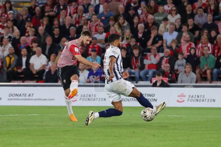 Photo for Adam Armstrong of Southampton scores a goal to make it 2-0 Southampton, during the Sky Bet Championship Play-Off Semi-Final Second Leg match Southampton vs West Bromwich Albion at St Mary's Stadium, Southampton, United Kingdom, 17th May 2024 - Royalty Free Image