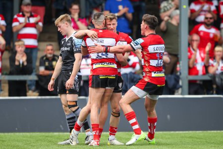 Photo for Alex Hearle of Gloucester Rugby celebrates his try to make it 45-14 during the Gallagher Premiership match Gloucester Rugby vs Newcastle Falcons at Kingsholm Stadium, Gloucester, United Kingdom, 18th May 2024 - Royalty Free Image