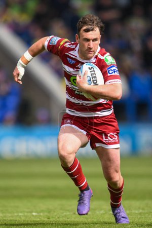 Photo for Harry Smith of Wigan Warriors makes a break during the Betfred Super League Round 13 match Warrington Wolves vs Wigan Warriors at Halliwell Jones Stadium, Warrington, United Kingdom, 1st June 2024 - Royalty Free Image