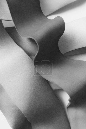 Téléchargez les photos : Eléments ondulés texture abstraite fond, fond gris - en image libre de droit