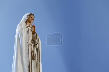 Téléchargez les photos : Statue of the image of Our Lady of Fatima, Our Lady of the Rosary of Fatima, Virgin Mary - en image libre de droit