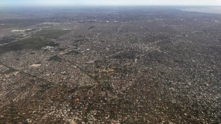 Foto de Vista de Buenos Aires. Vuelo sobre la ciudad principal de Argentina. - Imagen libre de derechos