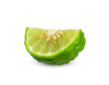 Téléchargez les photos : Tranché de bergamote isolé sur fond blanc. chemin de coupe bergamote - en image libre de droit