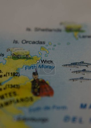 vertikale touristische Karte der Stadt Wick in England in Reisekonzept