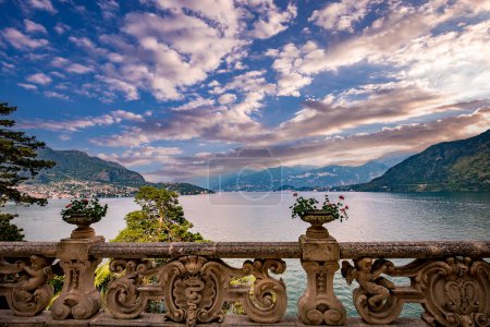 Téléchargez les photos : Veuve du lac de Côme, près de Bellagio, piedmonte, italie - en image libre de droit