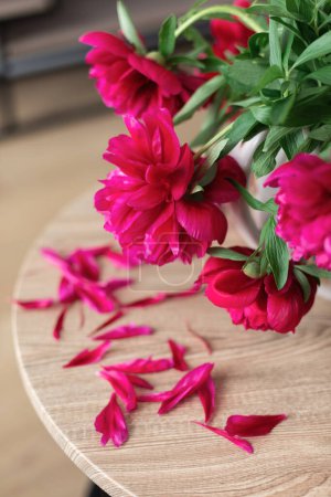 Téléchargez les photos : Pivoines roses vue de près - en image libre de droit