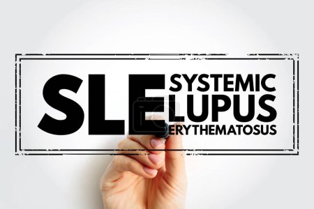 Téléchargez les photos : SLE Lupus érythémateux systémique - maladie auto-immune caractérisée par des anticorps dirigés contre les antigènes nucléaires et cytoplasmiques, acronyme texte tampon concept fond - en image libre de droit
