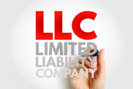 LLC - Sociedad de Responsabilidad Limitada es una estructura de negocio que protege a sus propietarios de la responsabilidad personal por sus deudas o pasivos, acrónimo de fondo concepto de texto