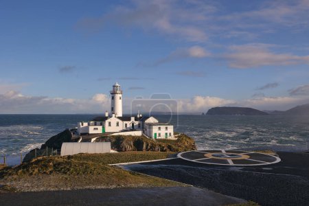 vistas en Fanad Head Lighthouse en el Condado de Donegal, Irlanda