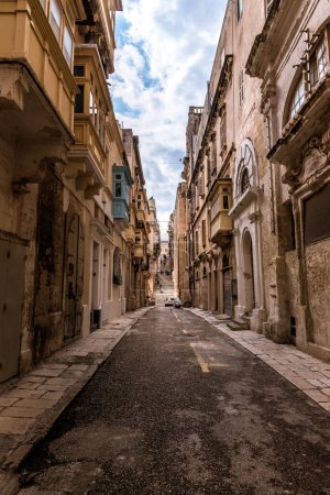Foto de Paseando por las calles de La Valletta, Malta. - Imagen libre de derechos