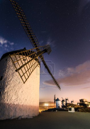 Foto de Windmills Manchegos de Consuegra, Toledo. - Imagen libre de derechos