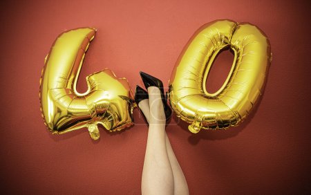 Téléchargez les photos : 40th birthday celebration, birthday party. - en image libre de droit