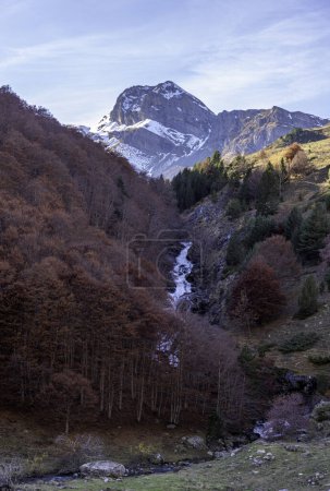 Wasserfälle des Flusses Ara, im Bujaruelo-Tal, Monte Perdido-Ordesa, Huesca, Spanien
