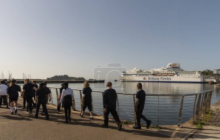 Photo for Plymouth, Devon, England, UK. 6 September 2023.  Schoolchildren  on an educational tour in Millbay Docks wher the cross channel ferries berth. - Royalty Free Image