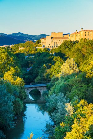 Pamplona Landschaft mit dem Fluss Arga, Navarra, Spanien