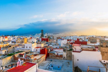 Vista panorámica de la ciudad al atardecer, Tetuán, Marruecos, Norte de África
