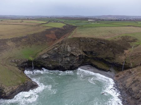 Foto de Along the coast between portreath and godrevy Cornwall uk - Imagen libre de derechos
