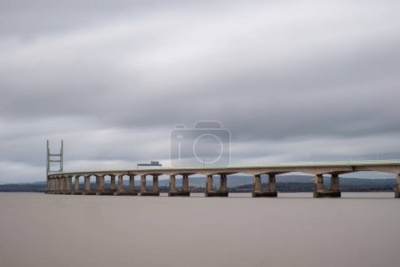 severn bridge between England and Wales 