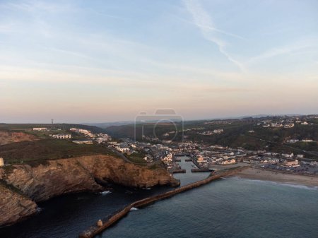 Portreath desde el aire Cornwall Inglaterra Reino Unido drone aéreo 