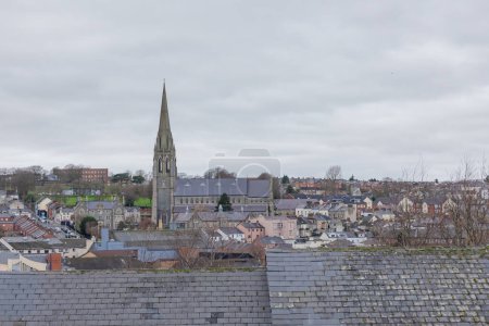 Derry City, Londonderry Bilder mit zeitlosen Straßen und Panoramablick auf das historische Derry