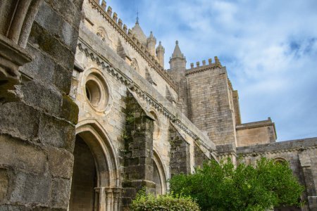 24 October 2022 - Evora, Portugal: scenic shot of beautiful ancient Cathedral of Evora