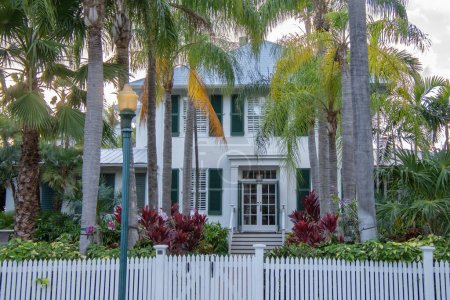 Téléchargez les photos : Architecture dans la jolie ville de Key ouest dans le sud de la Floride aux États-Unis - en image libre de droit