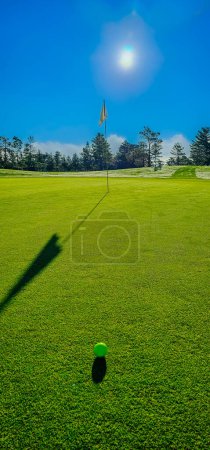 Foto de Temprano en la mañana en un campo de golf en Quebec, Canadá - Imagen libre de derechos