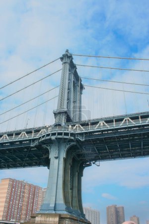 Téléchargez les photos : Belle vue sur un grand pont à New York, États-Unis - en image libre de droit