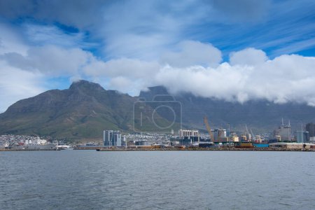 Foto de Vista del puerto de Out Bay cerca de Ciudad del Cabo en Sudáfrica - Imagen libre de derechos