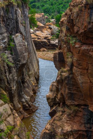 Téléchargez les photos : Blyde Canyon Afrique du Sud, dans la région appelée le nid de poule - en image libre de droit