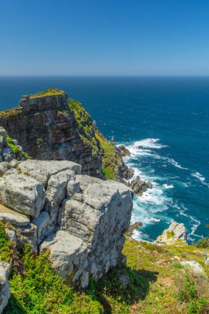 Foto de Costa rocosa en el famoso Cabo de Buena Esperanza en Sudáfrica - Imagen libre de derechos
