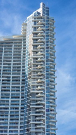 Téléchargez les photos : Architecture de la ville de Miami, dans le sud des États-Unis - en image libre de droit