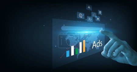 Concepto de marketing online y publicidad web. Análisis de la estrategia de marketing digital para la promoción de productos o servicios a través de canales digitales sobre un fondo azul oscuro.