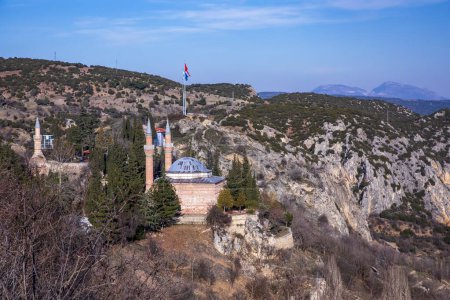 Foto de Seyh Edebali mausoleo tumba y mezquita. Bilecik - Turquía. Nombre turco; Seyh Edebali Turbesi. - Imagen libre de derechos