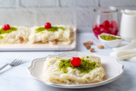 Traditionelles türkisches Ramadan-Dessert Gullac