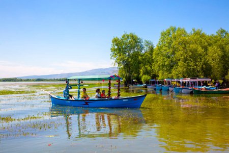 Téléchargez les photos : Civril - Denizli - Turquie, 15 juin 2023, lac Civril Isikli à Denizli. - en image libre de droit