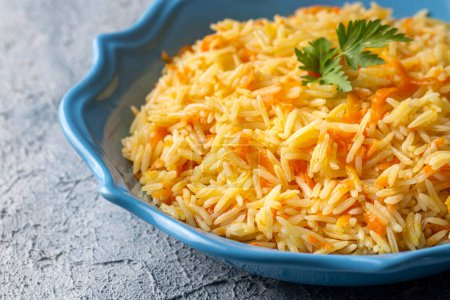 Foto de Cocina turca; arroz con zanahoria pilaf (nombre turco; Havuclu pilav) - Imagen libre de derechos