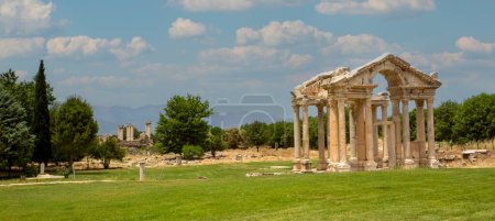 Téléchargez les photos : Ancienne ville d'Aphrodisias, Aydin / Turquie. Concept de voyage photo
. - en image libre de droit