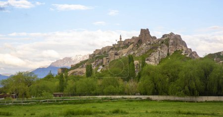 Foto de Van castillo en una montaña, Turquía - Imagen libre de derechos