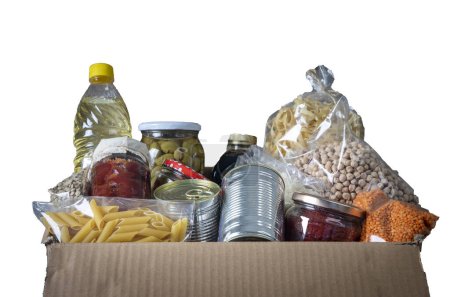 Téléchargez les photos : Volunteer with box of food for poor . Ramazan kolisi . Donation concept - en image libre de droit