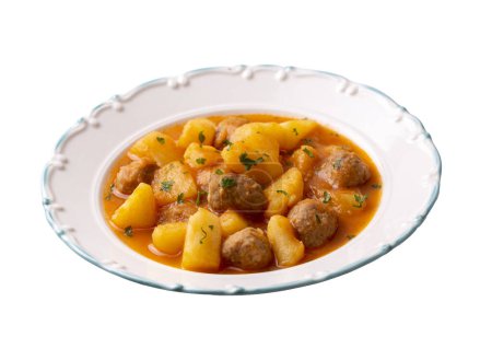 Téléchargez les photos : Potato dish with meatballs, Turkish name; sulu patates yemegi - en image libre de droit