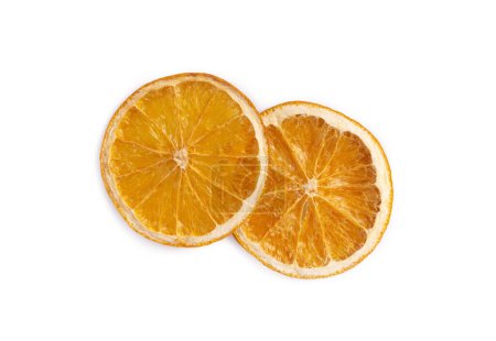 Téléchargez les photos : Délicieux sec - tranches d'orange séchées sur fond blanc - en image libre de droit