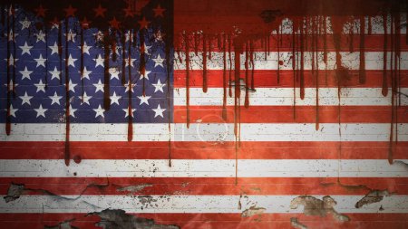 Foto de Blood Running Down US Flag Old Wall presenta una vieja pared que se desmorona con una bandera estadounidense pintada con sangre salpicando sobre ella y escombros cayendo. - Imagen libre de derechos