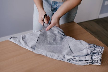 Mending Clothes. Sustainable fashion, Denim Upcycling Ideas, Using Old Jeans, Repurposing, Reusing Old Jeans, Upcycle Stuff
