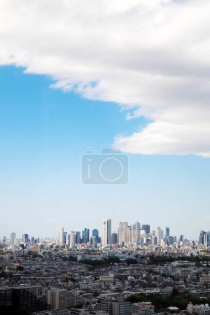 Téléchargez les photos : Vue depuis l'Observatoire Gratte-ciel et paysage urbain au cœur de la ville - en image libre de droit