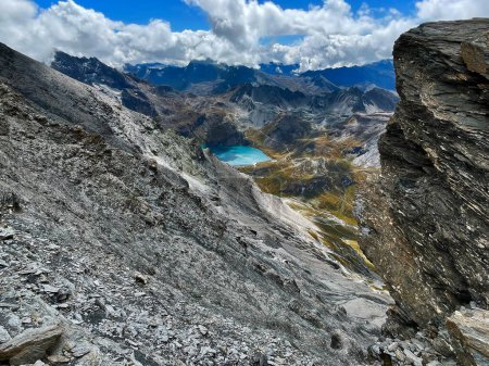 Aussichtsreiche Alpenpfade: Seenforschung im Val d 'Isere, aiguille de la grande sassiere, Frankreich