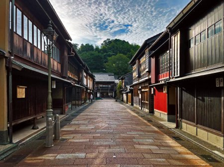 Belleza nostálgica: Higashi Chaya 's Wooden Houses District, Kanazawa, Ishikawa, Japón