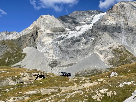 Peak Perspectives : refuge alpin dans le parc national de la Vanoise, Hautes Alpes, France