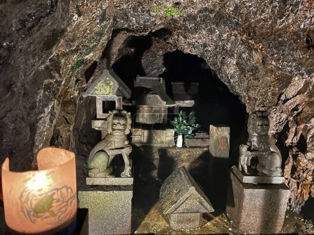 Aventura costera de la ciudad de Enoshima en Dragon Cave, Enoshima, Kanagawa, Japón