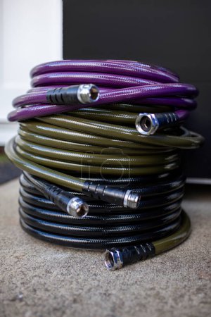 A drinking water safe garden hose made from 100% lead-free, food-grade polyurethane. Garden hoses and their fittings can contain lead and other chemicals if they are made with cheap material